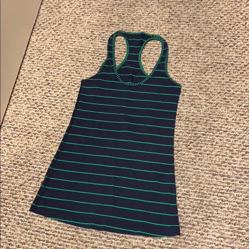 Lululemon workout tank